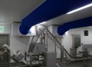 2x  Helpman airsock verdamper met KE Fibertec inblaasslangen in de werkruimte